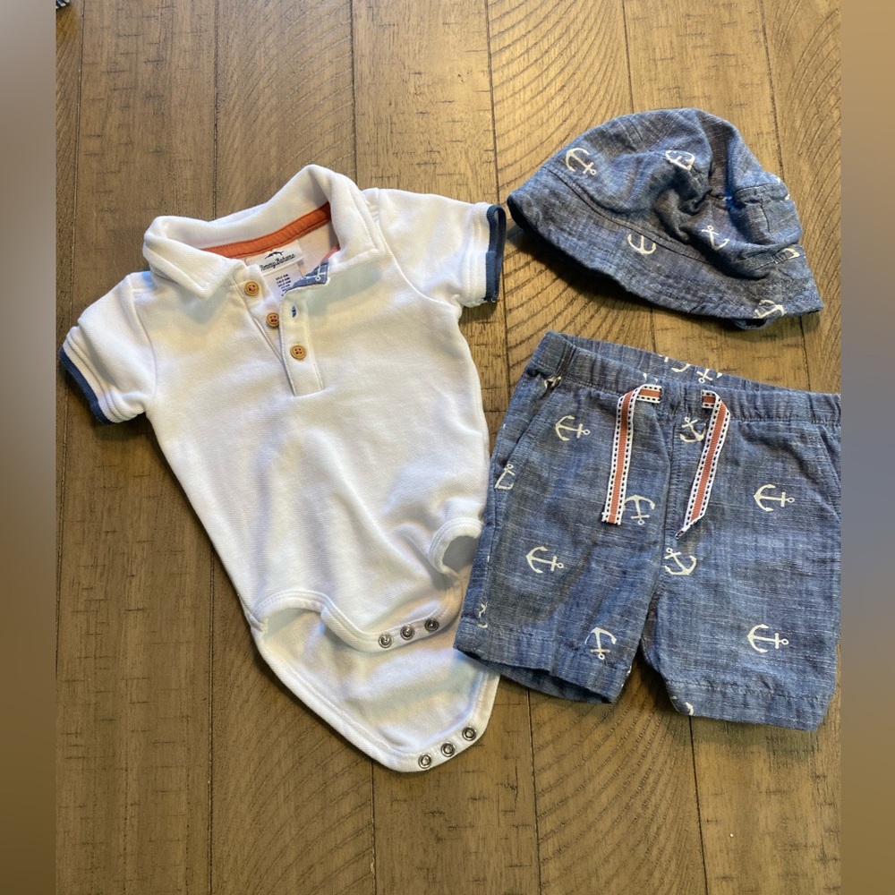 Tommy Bahama Set